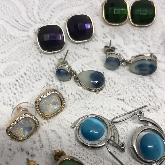 𝅺Bundle lot 9 classy elegant earrings bejeweled faux gemstone look post dangle. - Picture 5 of 7